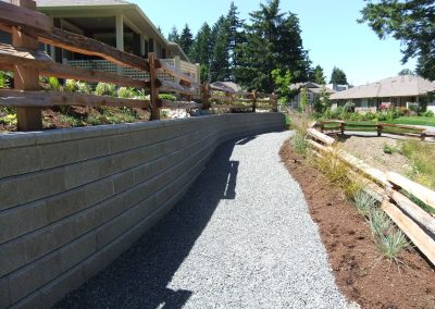 Retaining wall project by Island West Paving Stone, photo 3